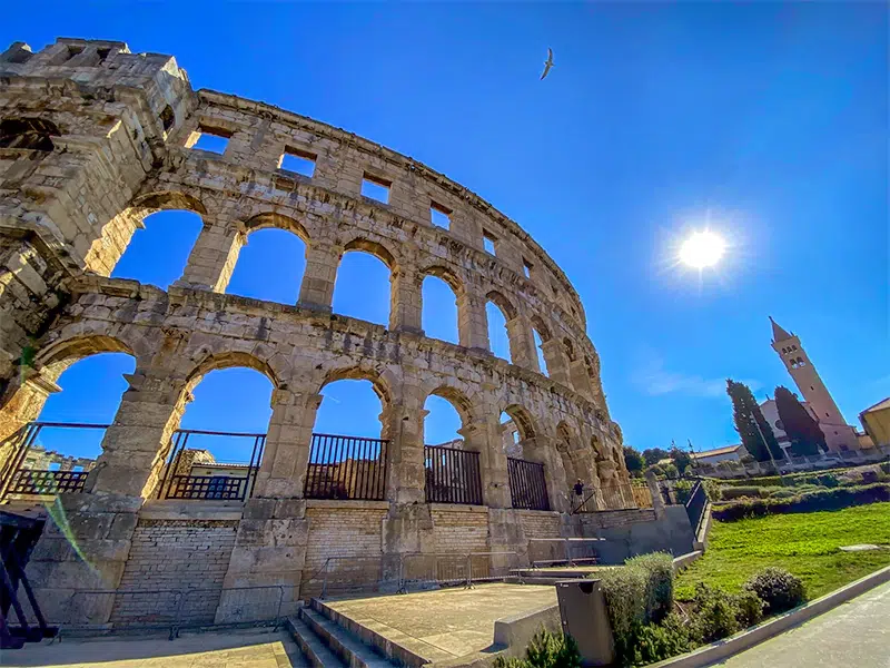 arena amphitheater pula croatia walking tour