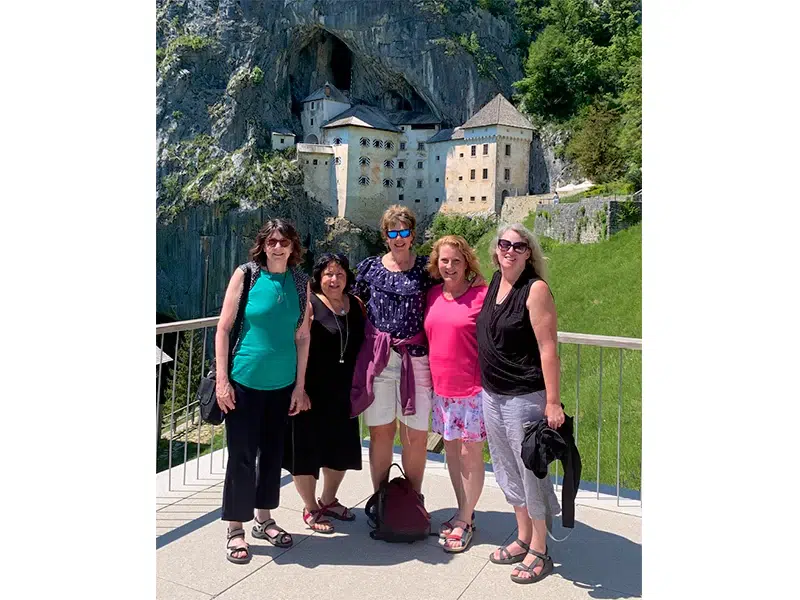 höhlenburg predjama castle in slovenia